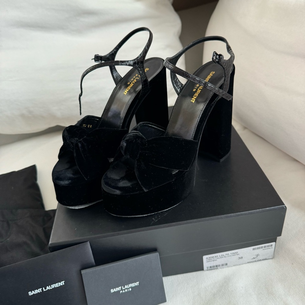 Saint Laurent Bianca sandal heels